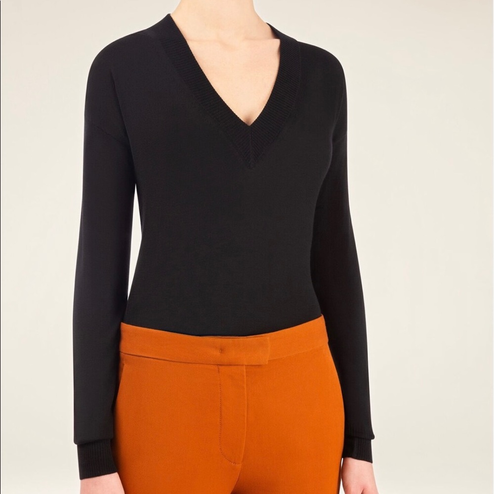 Bally Switzerland Navy V-Neck Sweater